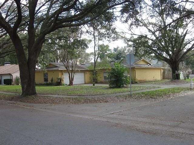 1st image of 916 Woodcliff Ave
