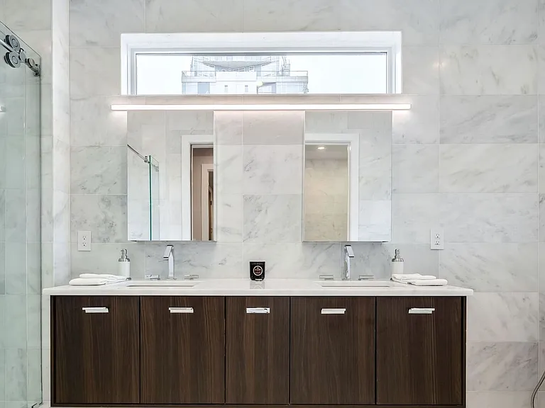 147 S Hancock St — Photo 19