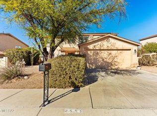 2596 W Calle Senor Roberto, Tucson, AZ 85741