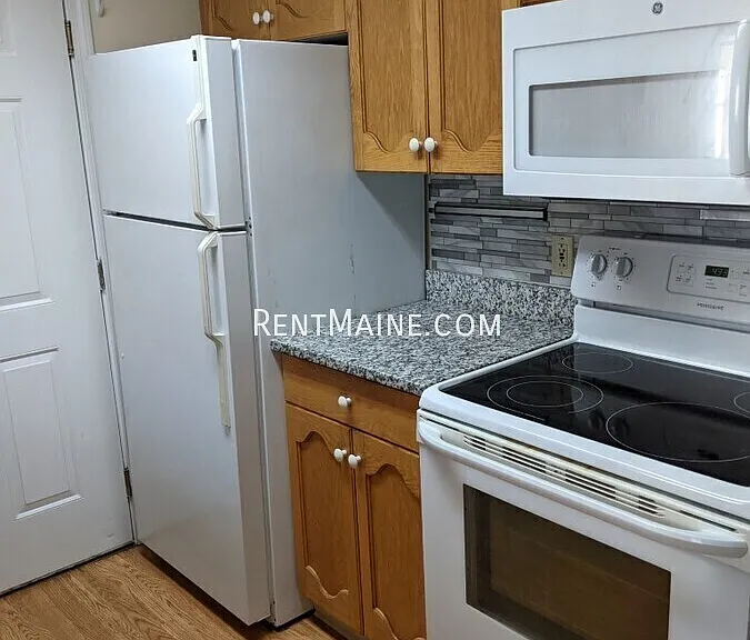 307 Garland St #8 — Photo 5