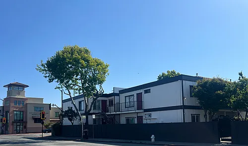 1640 23rd St Photo 1