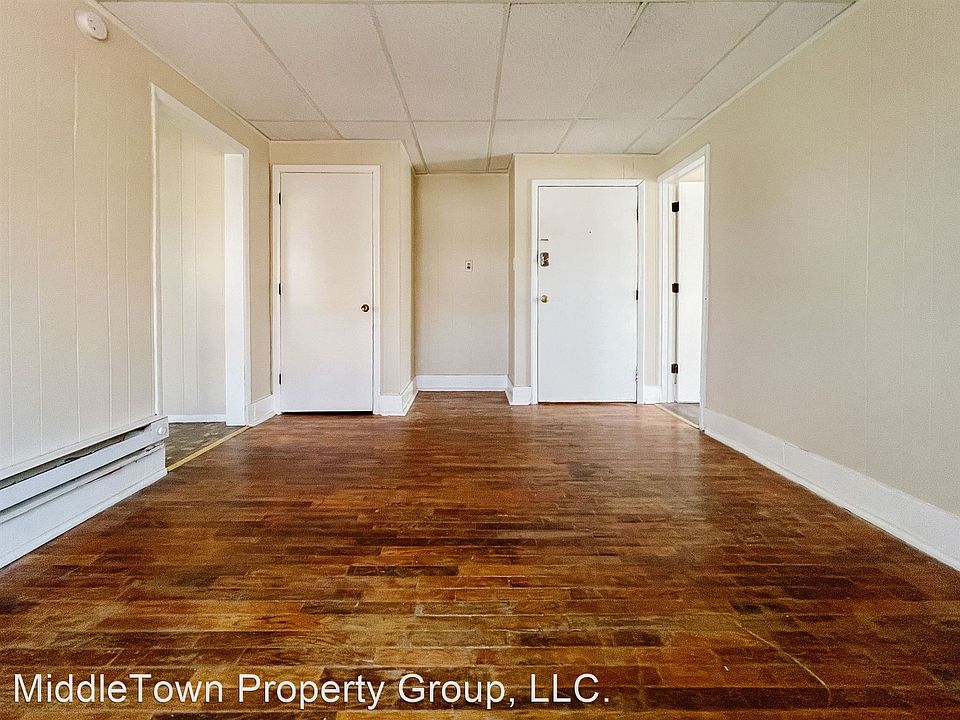 1st image of 822 W Howard St #10692795