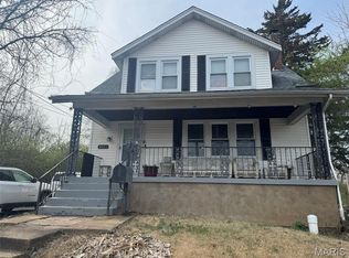 8801 Blewett Ave, Saint Louis, MO 63136