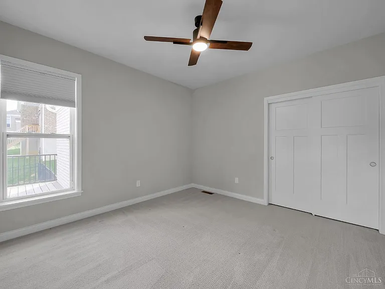 5874 Spinney Ct — Photo 23