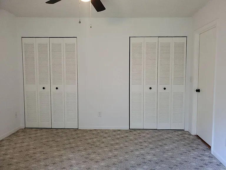 2300 Twelve Oaks Dr #B7 — Photo 11