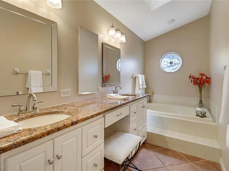 11745 Quail Village Way — Photo 17