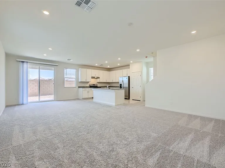 4159 Scarlet Cob Ave — Photo 2