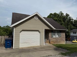 1630 C St, Bedford, IN