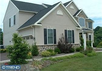 3rd image of 19 Sage Dr