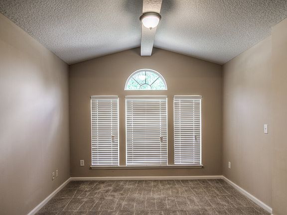 2nd image of 13904 Fish Eagle Dr E