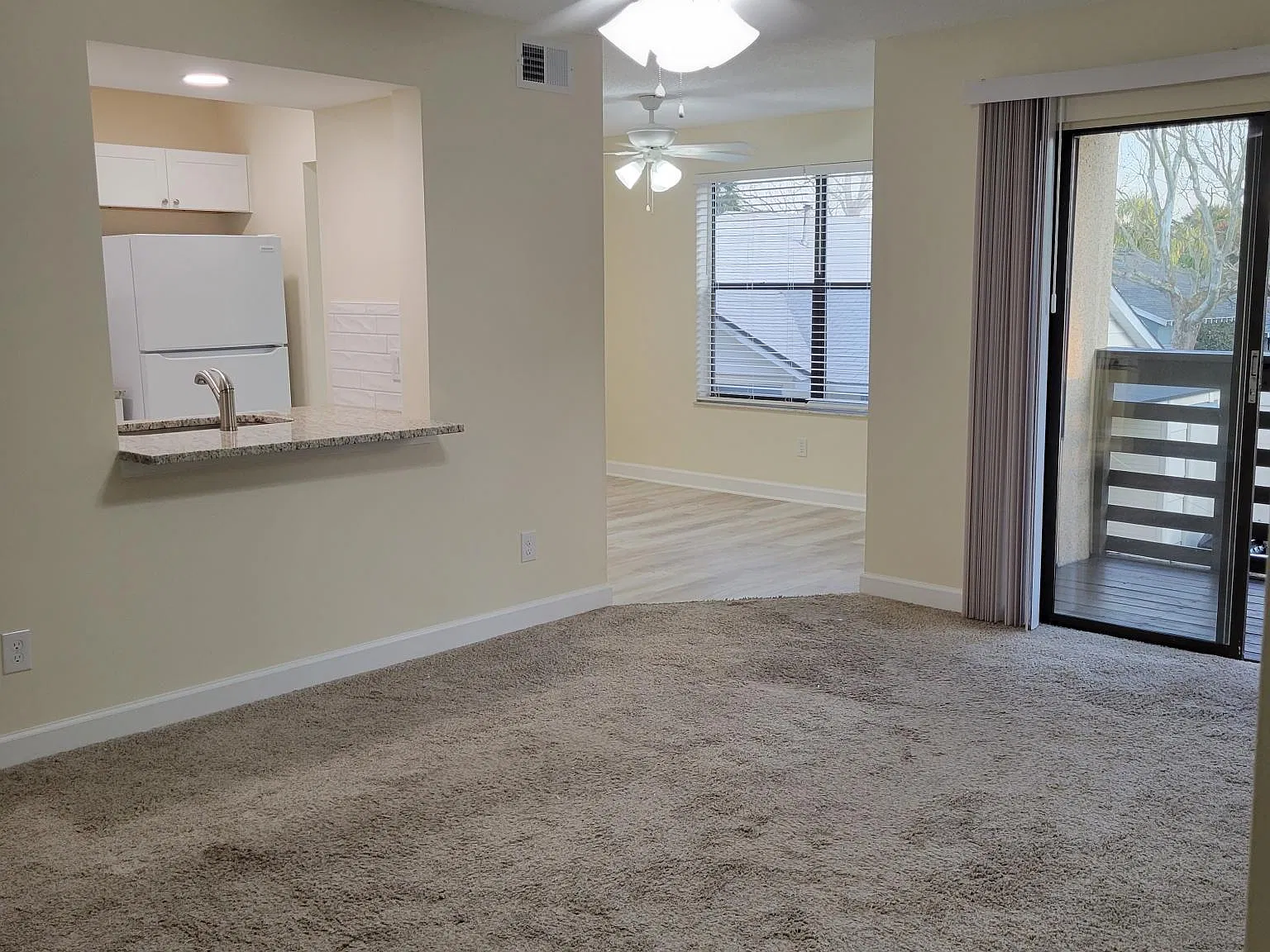 2 bed, 1050 sqft, $2,000 — Photo 1
