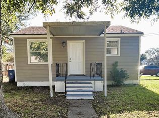 2501 Delille St, Chalmette, LA 70043