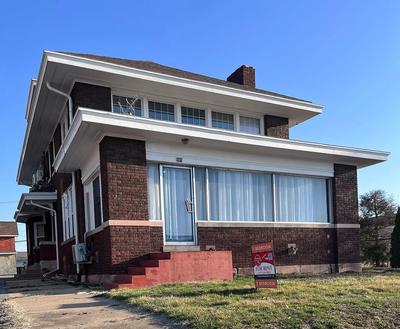 807 Broadway — Photo 1