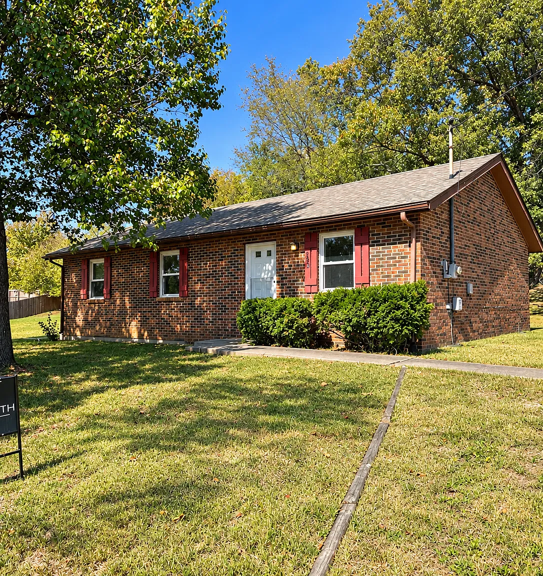 3 bed, 1.5 bath, 1000 sqft, $1,200 — Photo 1