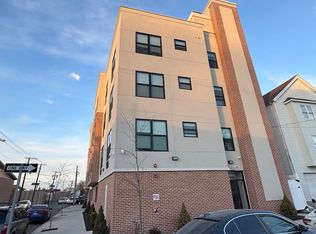 283 Fulton Pl, Paterson, NJ 07514