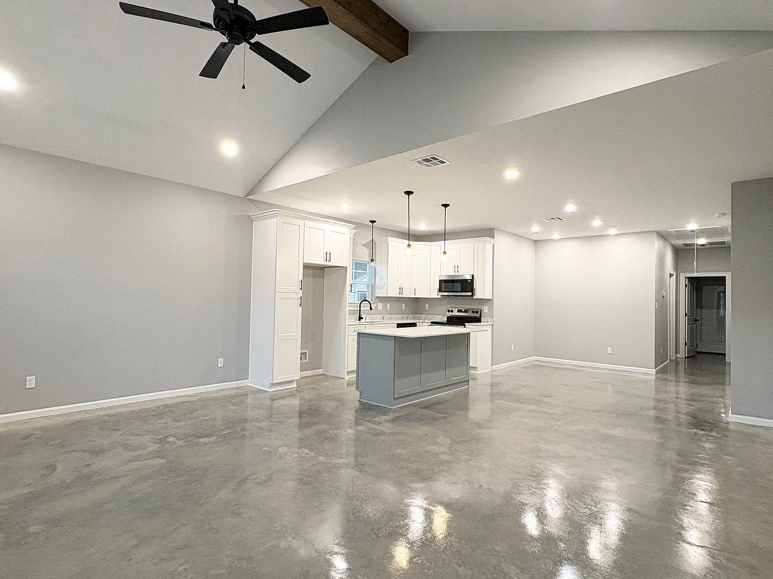 1153 Madeline Hts — Photo 4