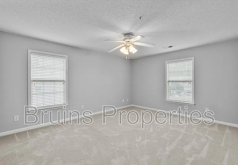 6113 Hedgecock Cir #3D — Photo 10
