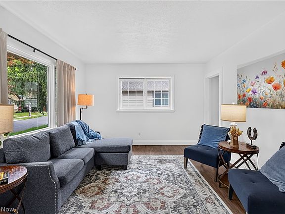 5th image of 57 Poplar Ave