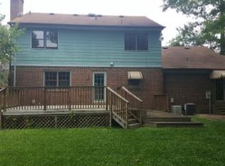 6807 E Tanners Creek Dr, Norfolk, VA 23513