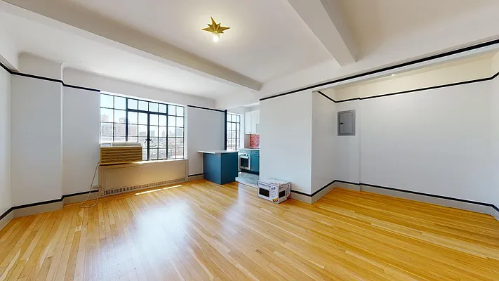 Rented by Bond New York | media 2