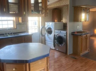 107 W 14th St, Coal Valley, IL 61240