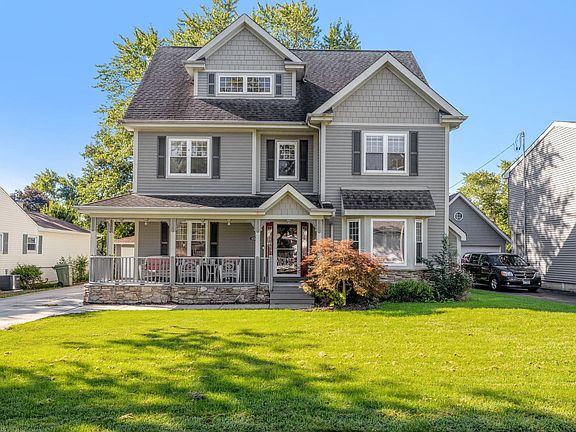 2nd image of 6555 Parkside Dr