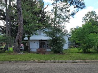 110 Newton St, Hartford, AL 36344