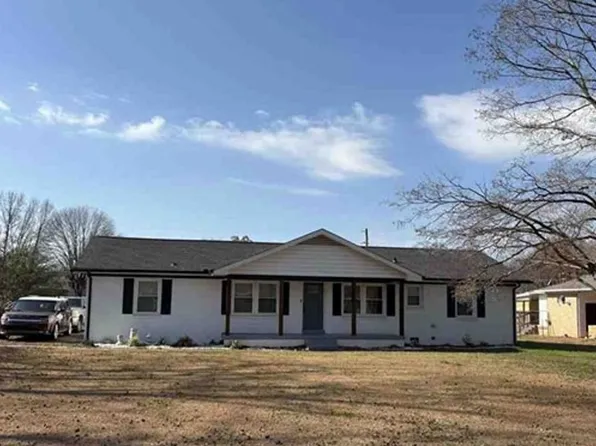 110 Sherwood Dr, Waverly, TN 37185
