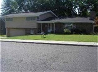 118 W Merle Ln, Peoria, IL