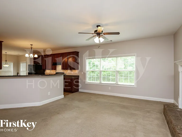 6310 Spring Cove Dr — Photo 4