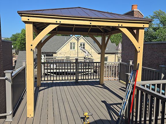 Brand new deck with cover