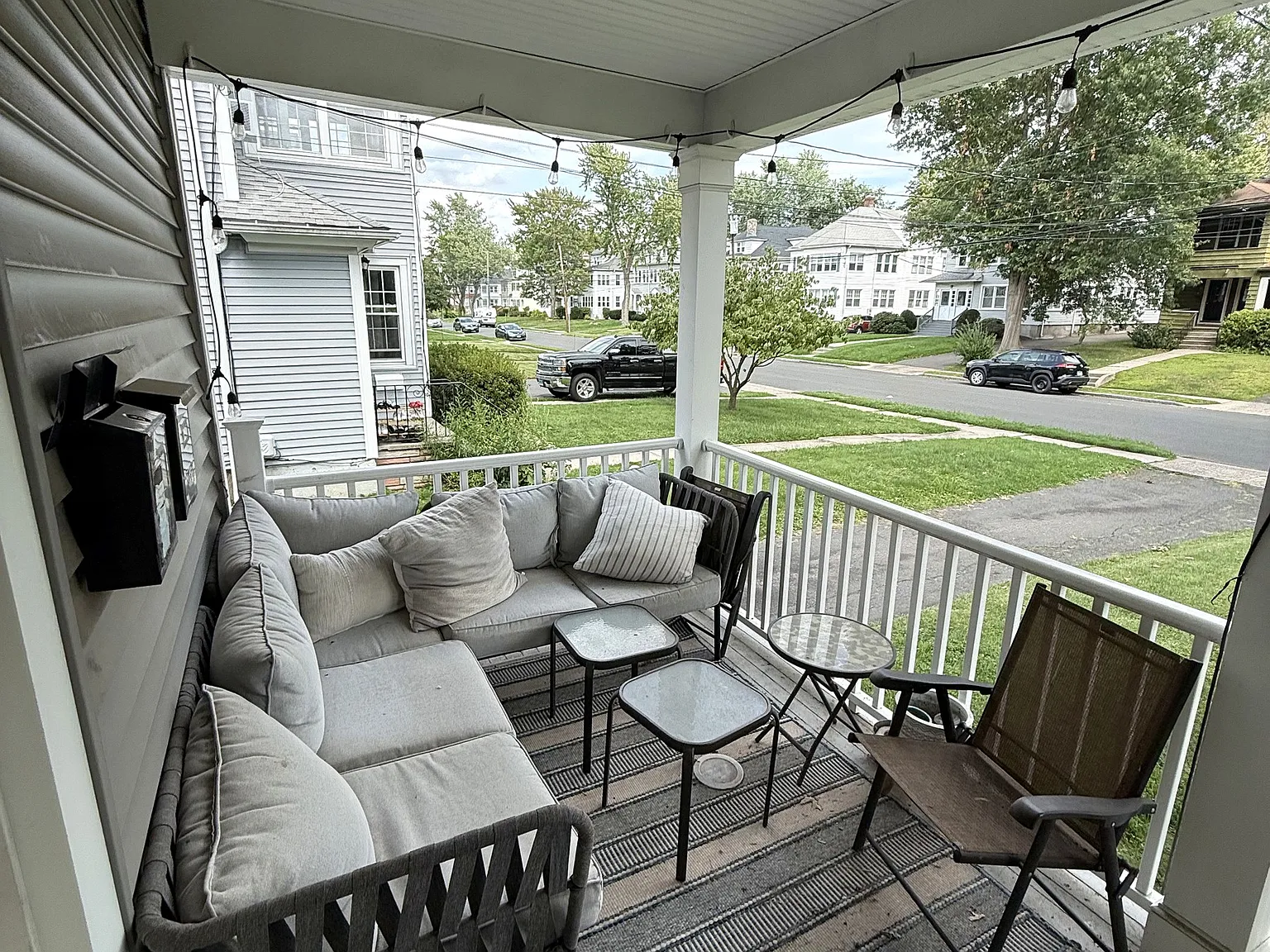 2 bed, 1750 sqft, $2,590 — Photo 4
