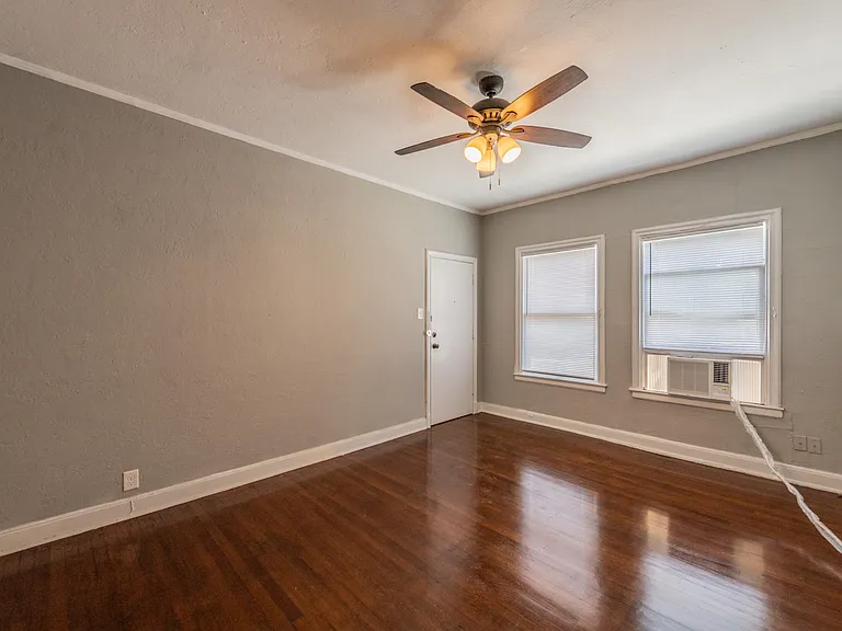 3101 San Pedro Ave #5 — Photo 5