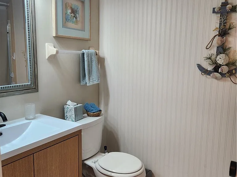 1064 Villa Dr #C103 — Photo 16