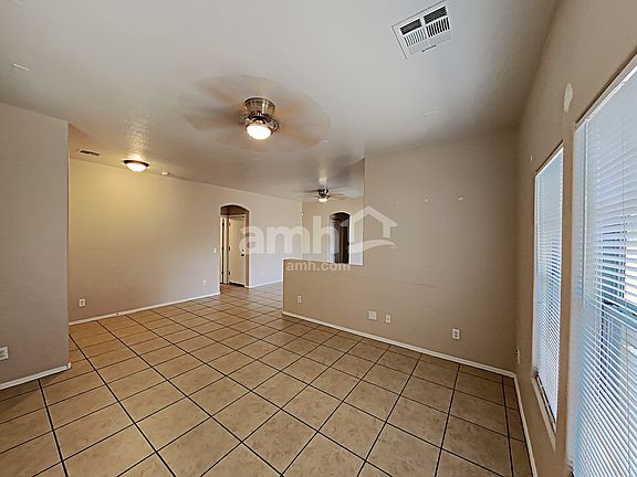 4th image of 17722 W Langer Ln