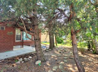 1605 Oakton St, Park Ridge, IL 60068