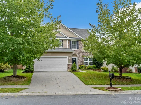 9300 Seamill Rd, Charlotte, NC 28278