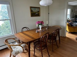 41 Exchange St APT A, Middlebury, VT 05753