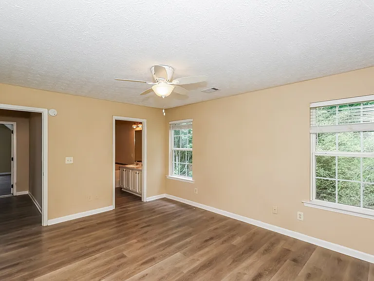 252 Prescott Ct — Photo 12