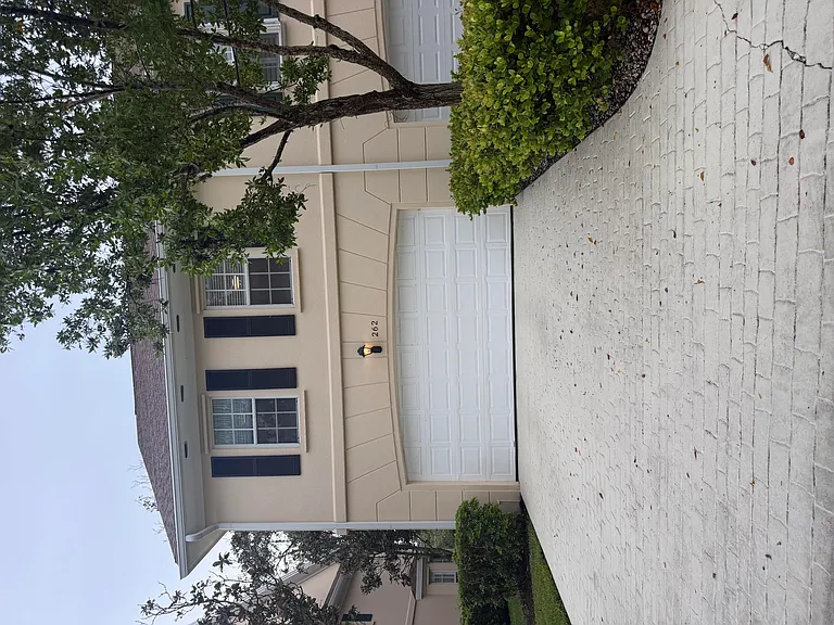 262 Iris Dr — Photo 33