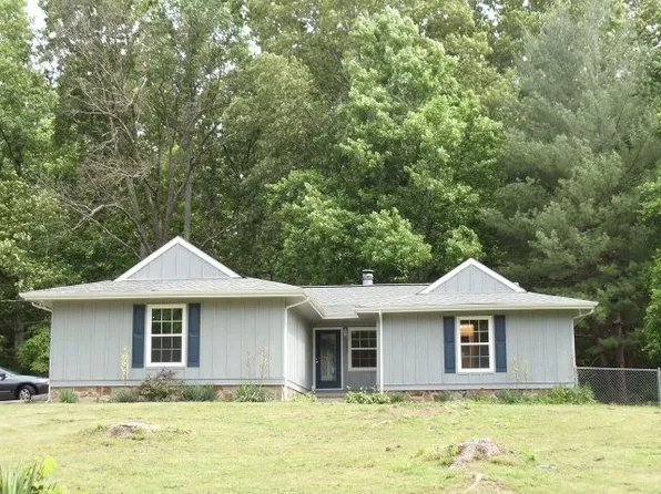 2602 Oakwood Ln, Cookeville, TN 38506