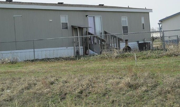 2nd image of 120 Stone Rail Dr