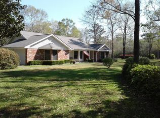 2700 Holden Dr, Vancleave, MS 39565