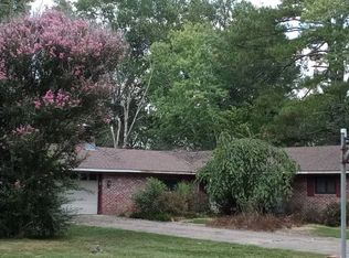 113 Saxony St, Hot Springs, AR 71901