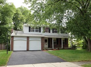 44 Whipple Pl, Westerville, OH 43081