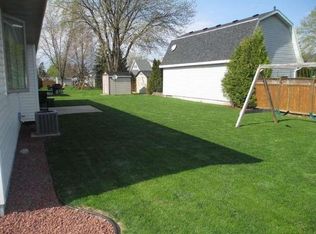 911 N 43rd St, Manitowoc, WI 54220