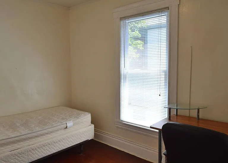 303 S Beech St — Photo 7