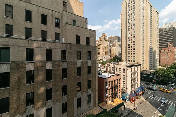 Rented by Level Group | media 8