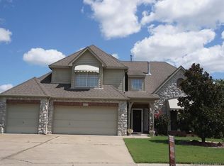 8805 N 134th East Ct, Owasso, OK 74055