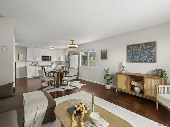 4477 Mentone St Unit 211, San Diego, CA 92107